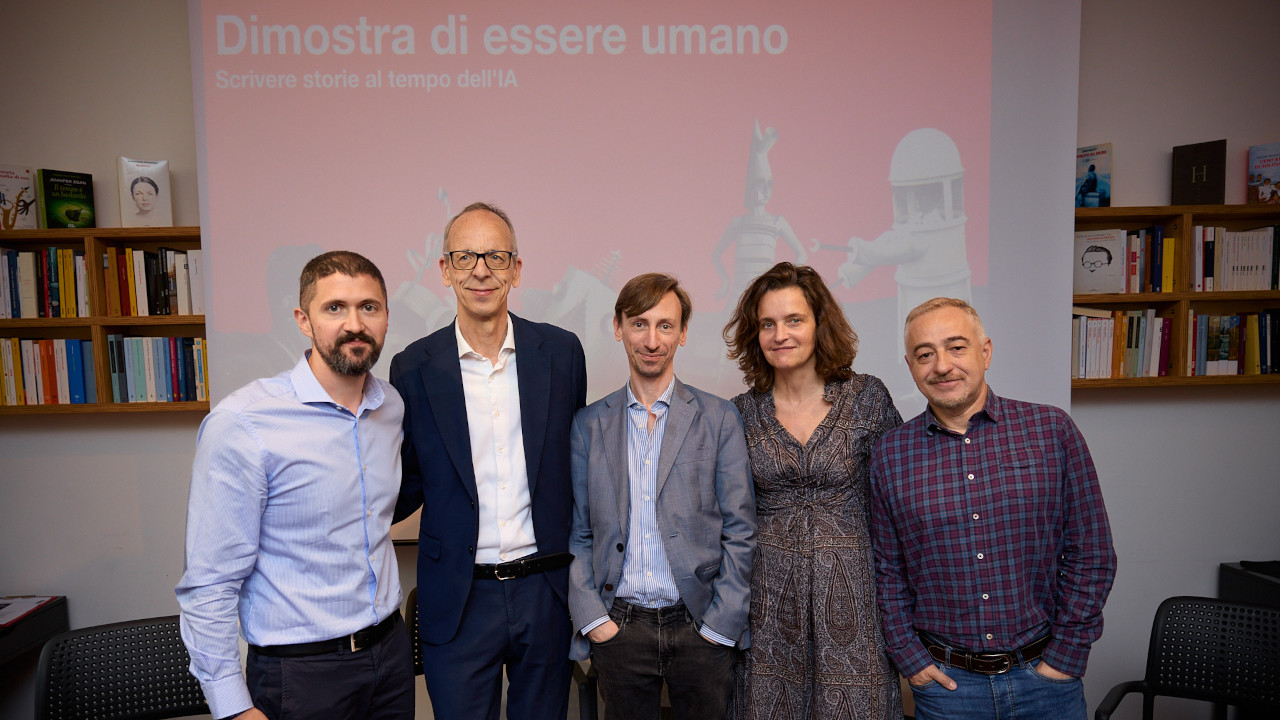 La letteratura può essere potenziata dall'IA? Il progetto di Lenovo e Scuola Belleville per scrittori e appassionati di storie